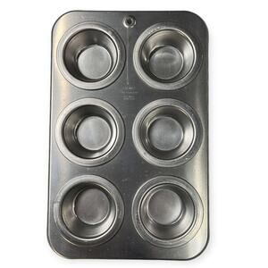 Vintage REMA Air Bake Muffin Pan 6 Cupcake Aluminum MIRRO GIFT CHRISTMAS PRESENT